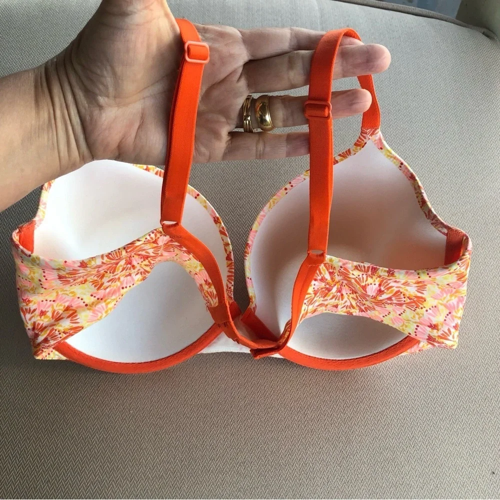 Victoria’s Secret Under Wire Lined Demi-bust Sequins‎ Orange Yellow Bra 34DD